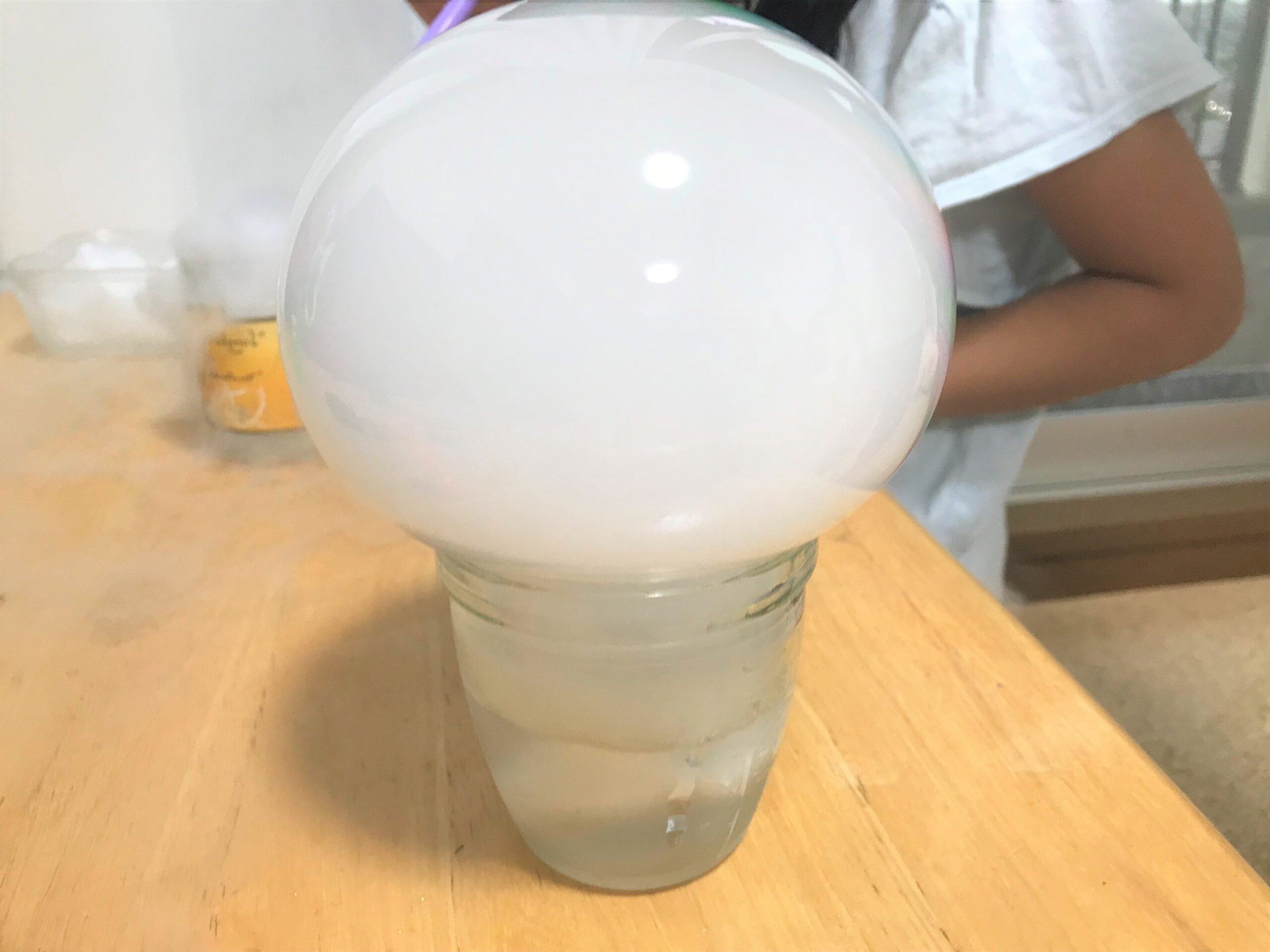 酷暑とコロナをのりきるおうち遊びアイディア その4 ドライアイスでしゃぼん玉実験 イタバシーナweb